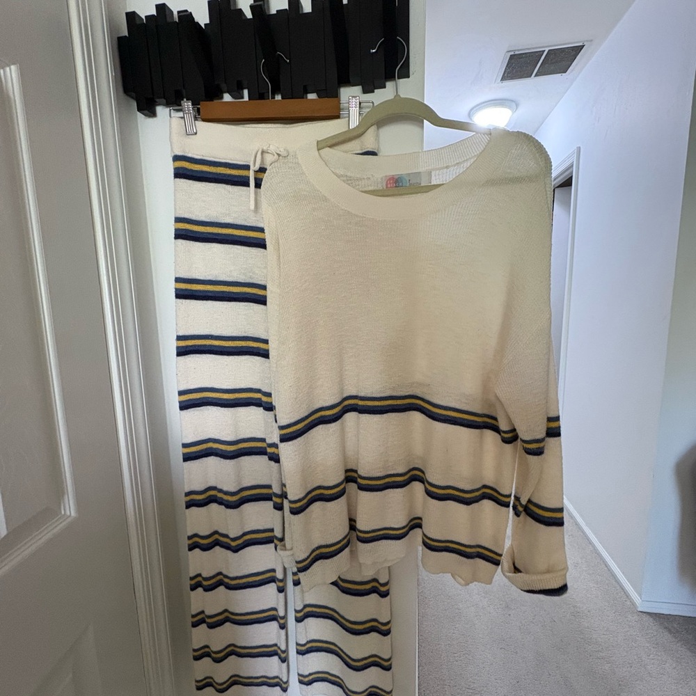 FP Beach Cream Knit Set with Subtle Rib Texture - Picture 5 of 5